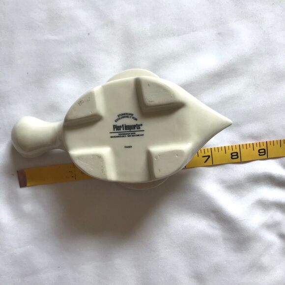 Pier 1 Imports Stoneware White Sea Turtle Grinning Planter Flower Succulent - Picture 5 of 6